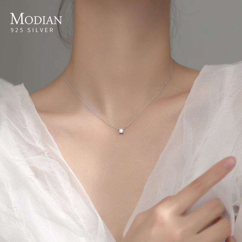 Punto de Luz Plata 925 con Colgante Geométrico y Zirconia Brillante 3-4-5 mm