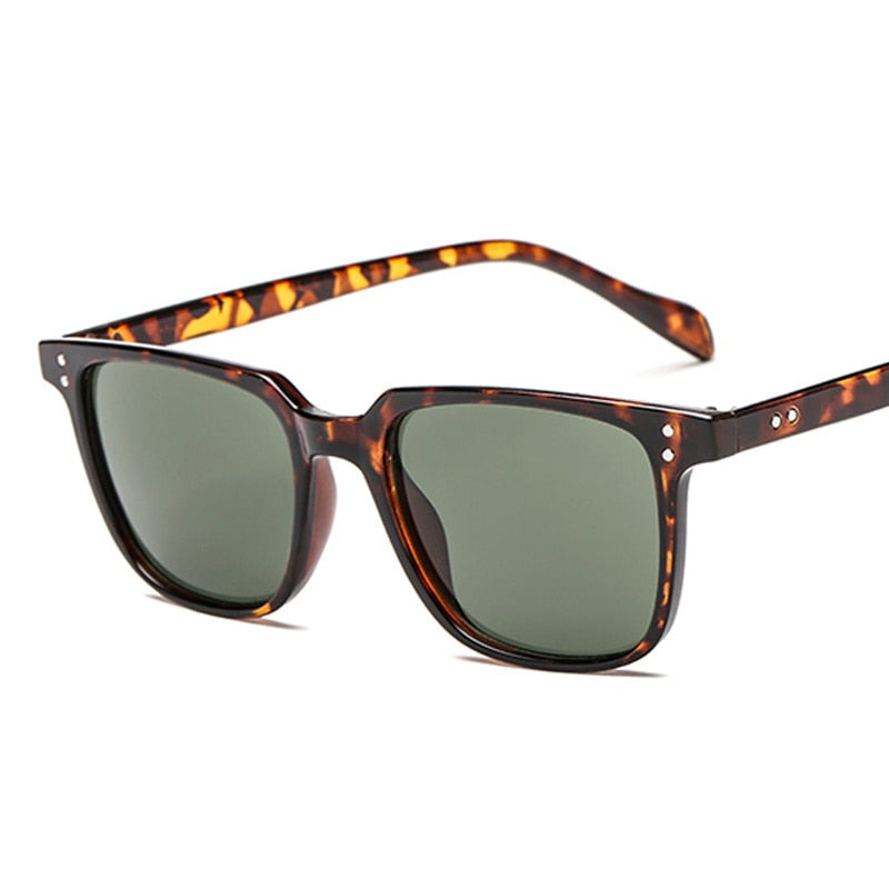 Lentes de Sol Estilo Retro Wayfarer. UV400