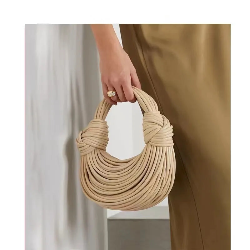 Bolso de Mano para Mujer con Diseño Exclusivo.