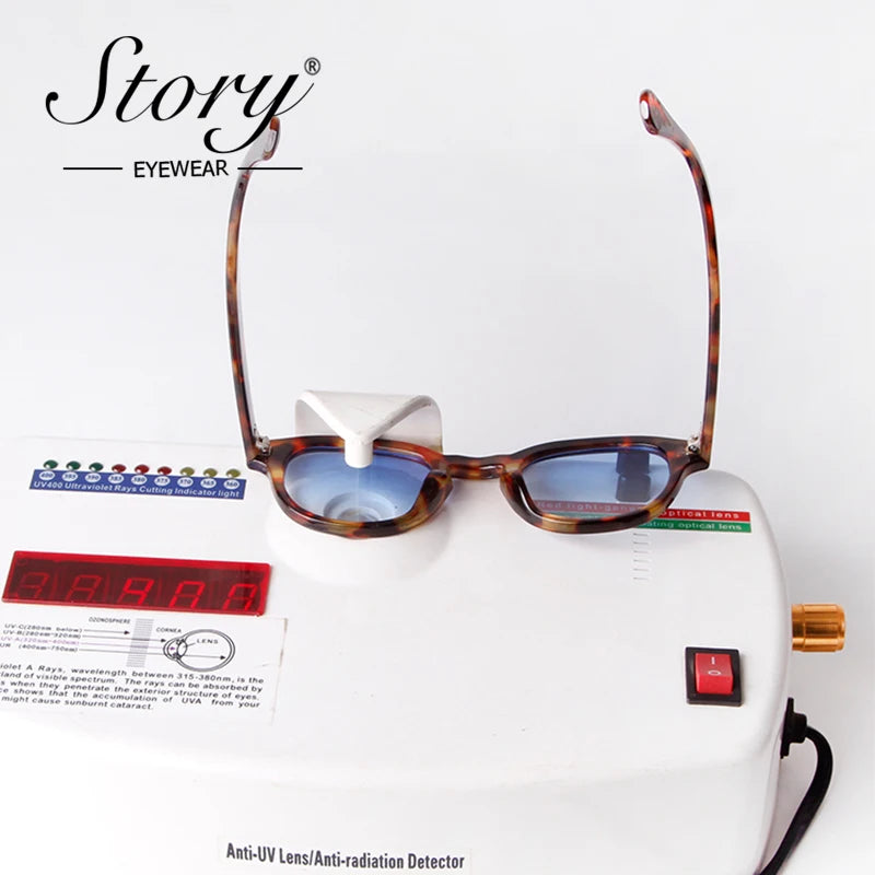 Gafas de Sol Redondas Vintage con Remaches Tortoiseshell: Diseño Retro Marca